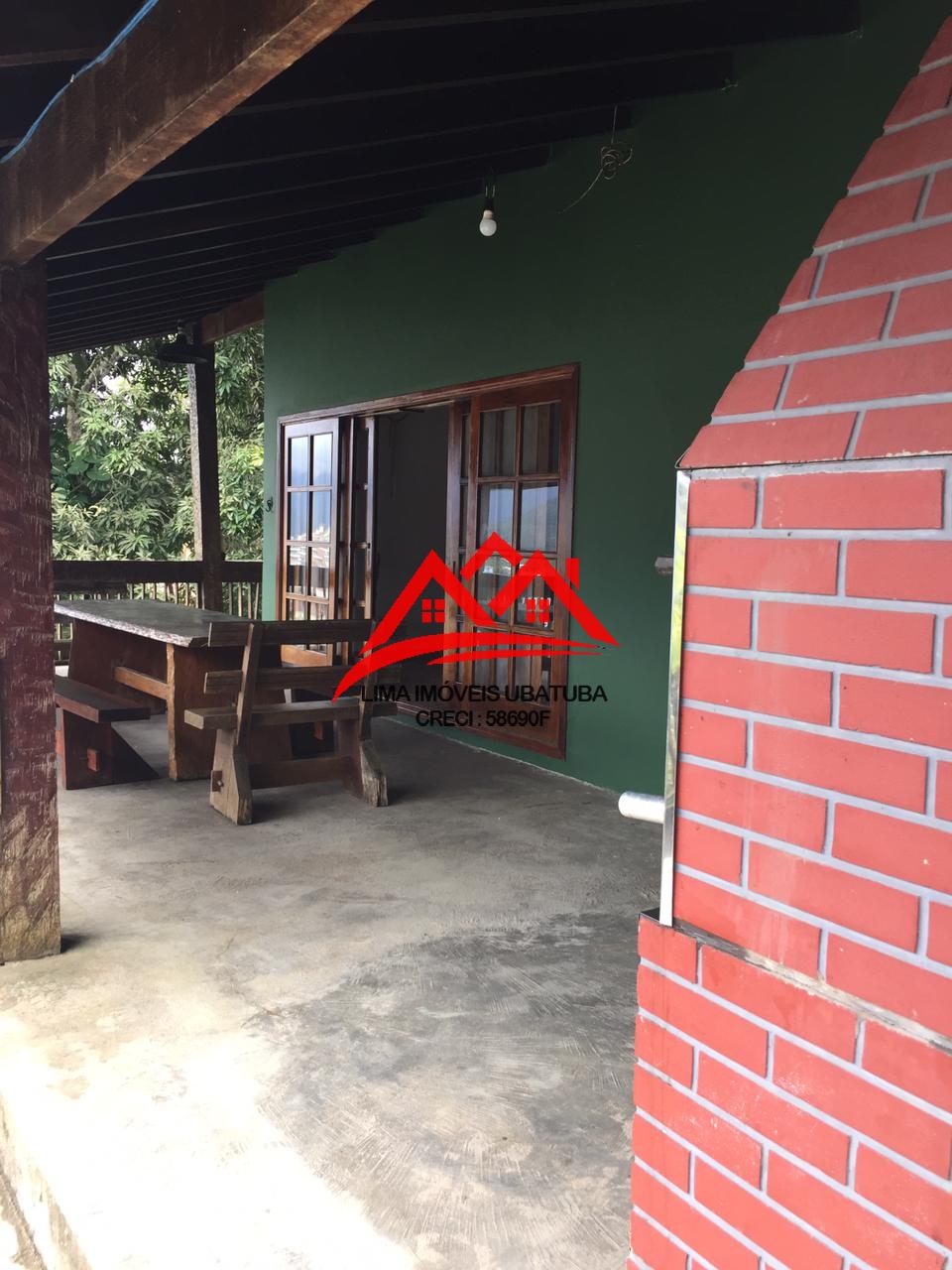 Casa em condomínio fechado na praia do tenório, ubatuba, com