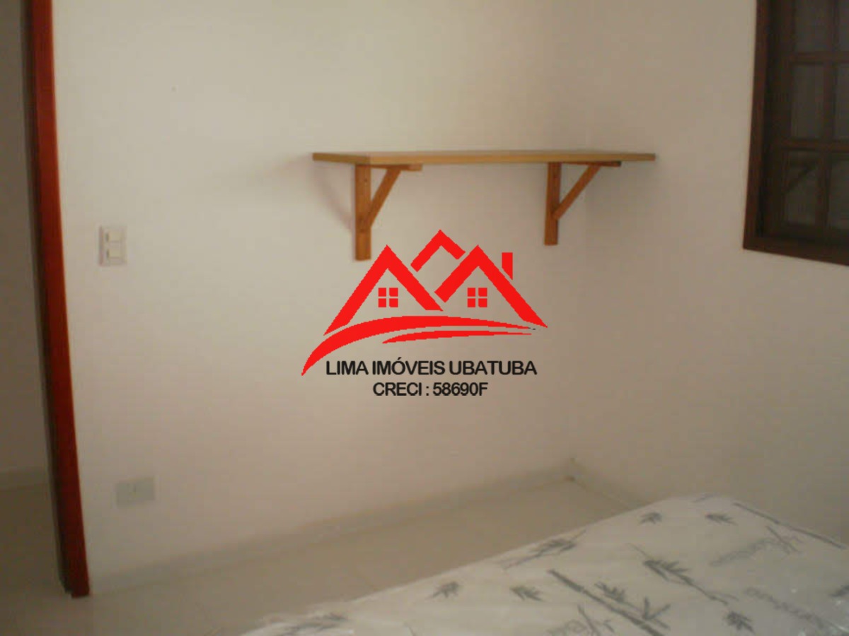 Casa Venda no Itaguá, Ubatuba, com 3 quartos sendo 2 suítes, 3 vagas, mobiliada.