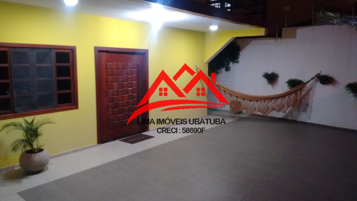 Casa Venda no Itaguá, Ubatuba, com 3 quartos sendo 2 suítes, 3 vagas, mobiliada.