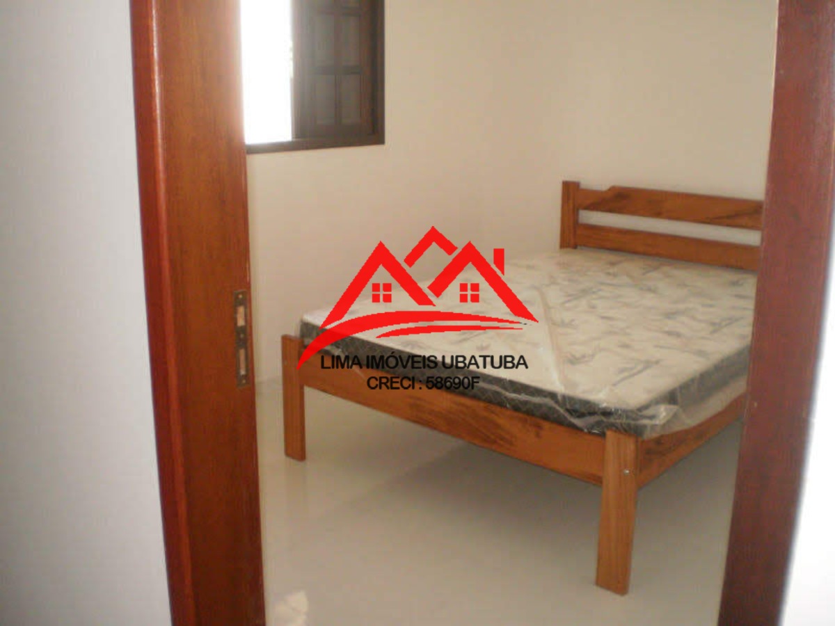 Casa Venda no Itaguá, Ubatuba, com 3 quartos sendo 2 suítes, 3 vagas, mobiliada.