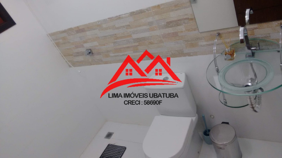 Casa Venda no Itaguá, Ubatuba, com 3 quartos sendo 2 suítes, 3 vagas, mobiliada.