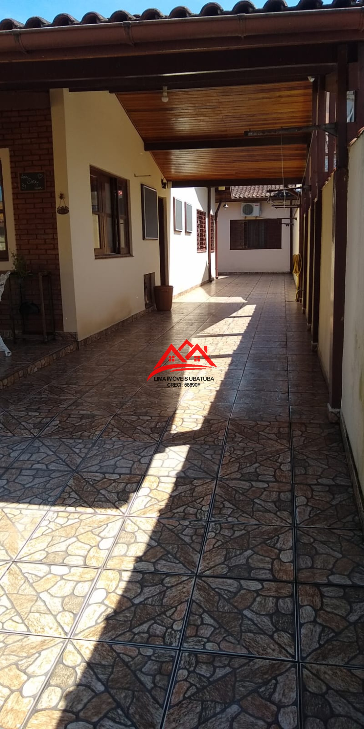 Casa, 4 quartos, 150 m² - Foto 1