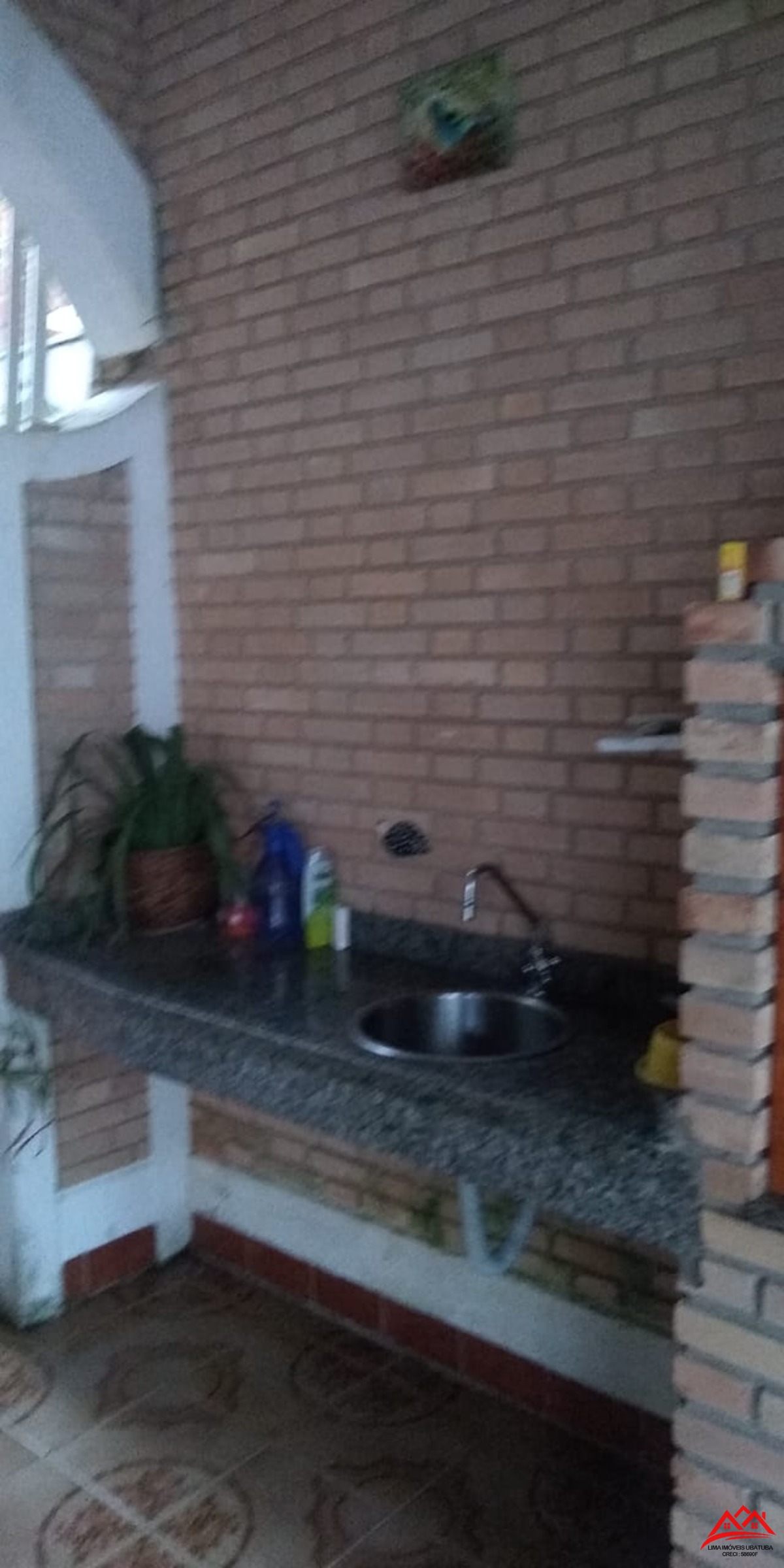 Casa venda bairro Itaguá, Ubatuba, 4 quartos, 3 suítes, 5 wc.