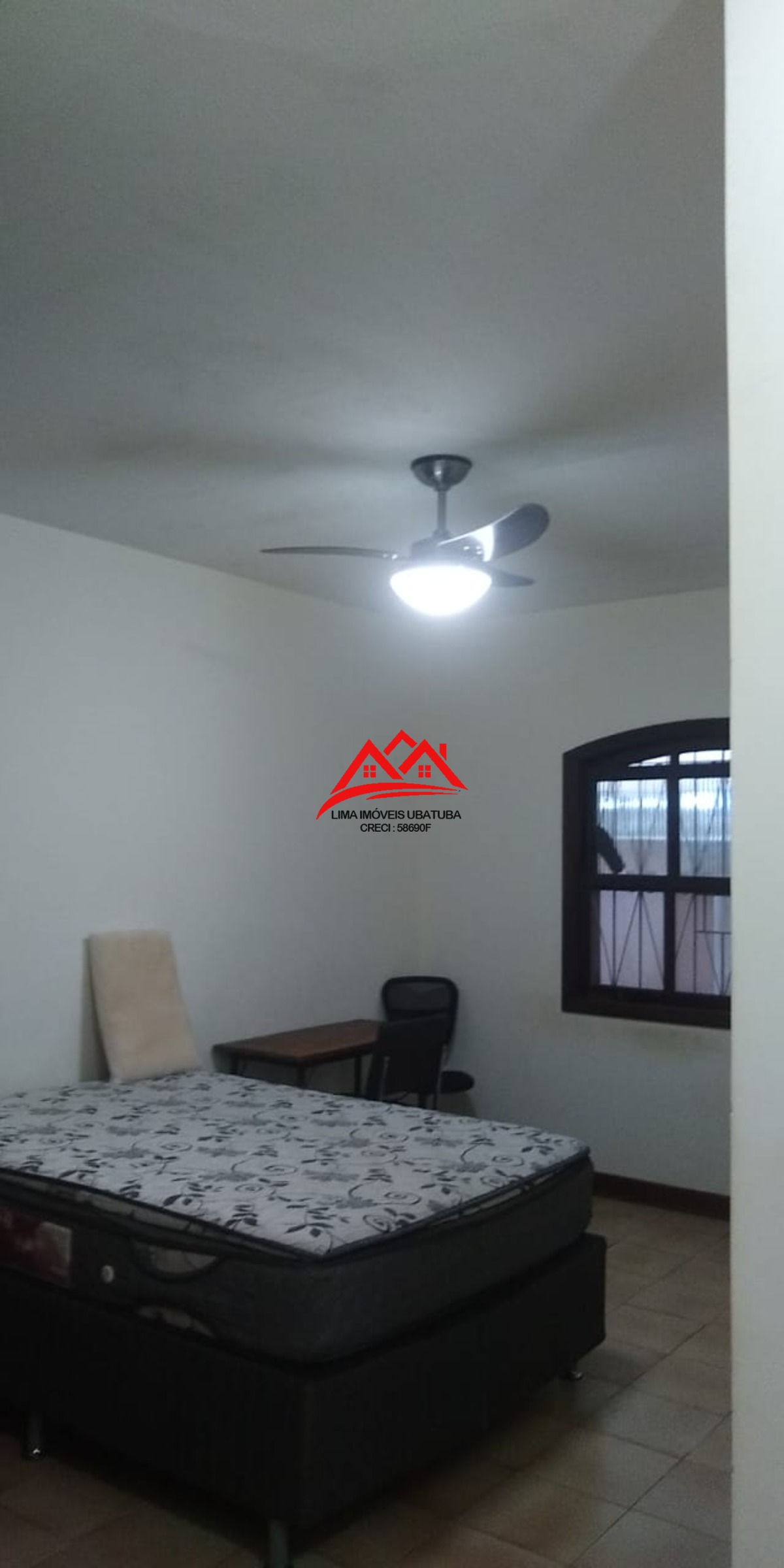 Casa venda bairro itaguá, ubatuba, 4 quartos, 3 suítes, 5 wc