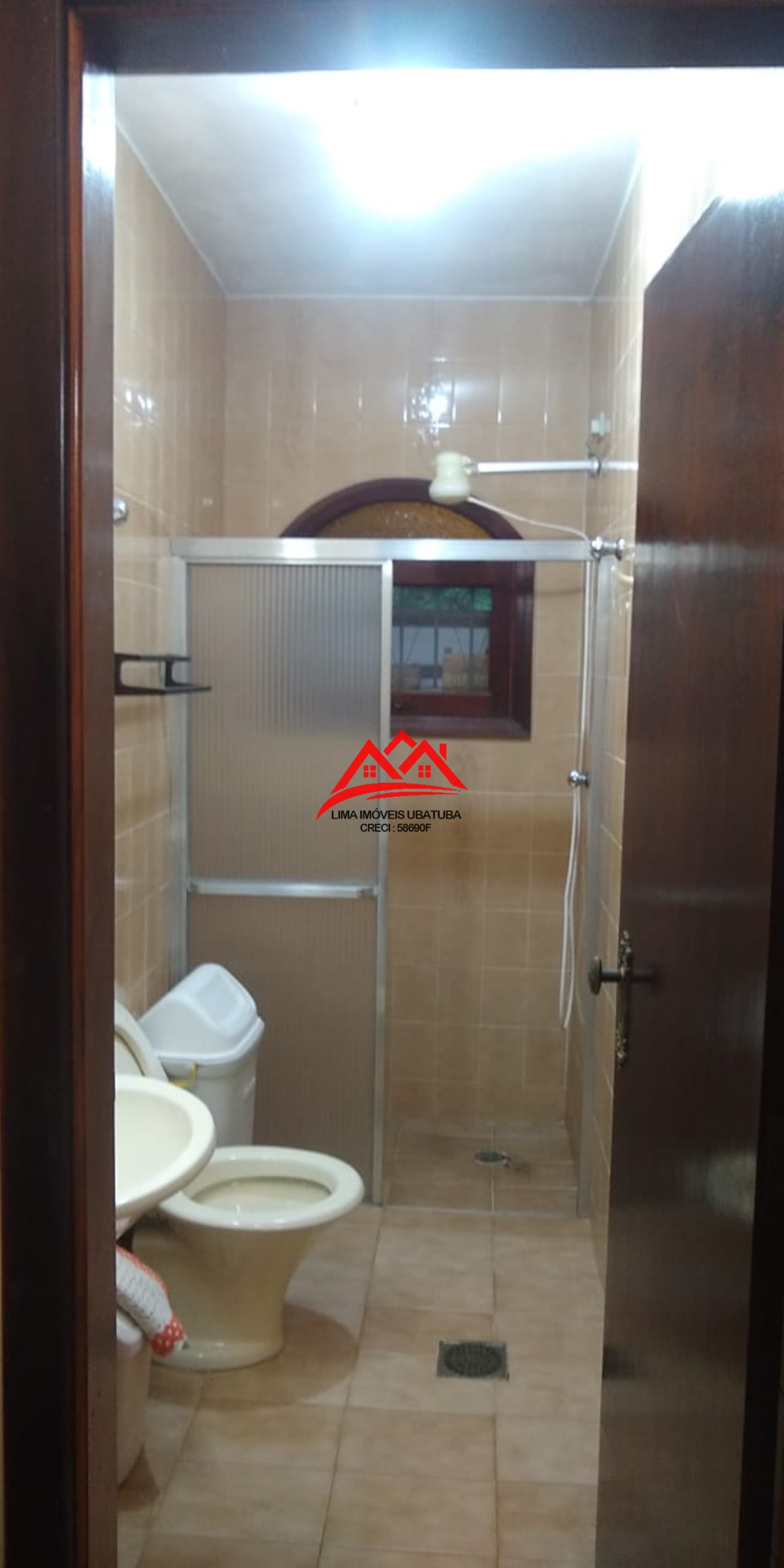 Casa venda bairro itaguá, ubatuba, 4 quartos, 3 suítes, 5 wc