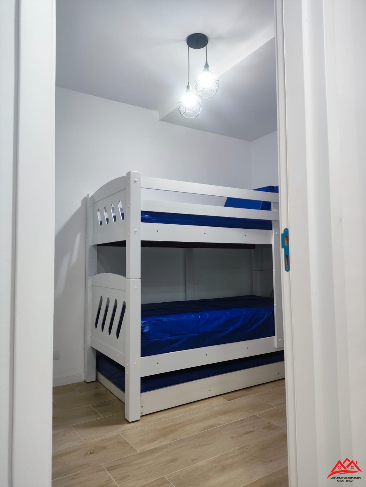 Apartamento em Ubatuba, bairro Itaguá, ESPETACULAR, 2 quartos(1 suíte), varanda gourmet e área de lazer ALÉM DA IMAGINAÇÃO!